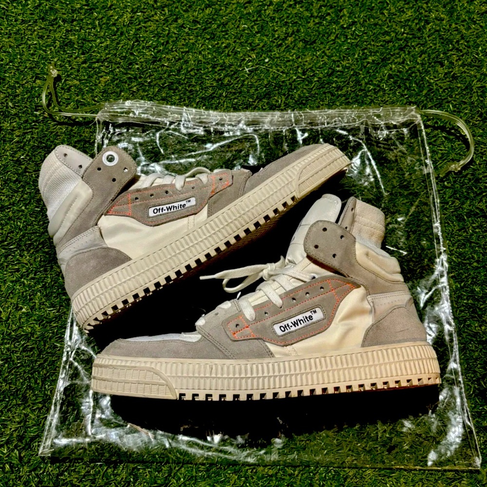 Off-White “Off Court 3.0” Men’s Size 8 (41) VERY RARE